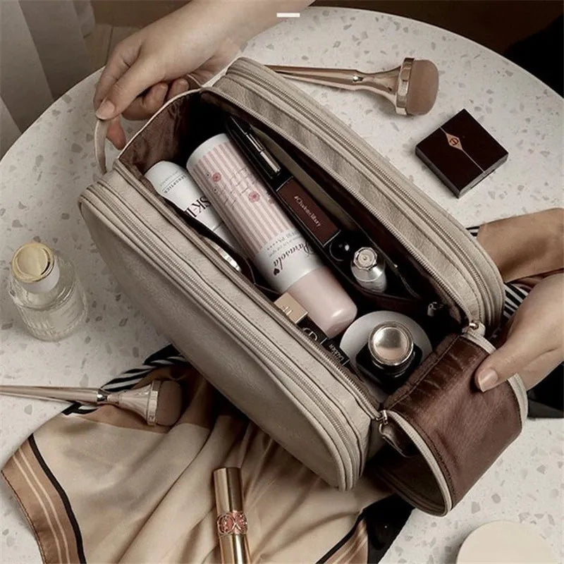 Necessaire Beauty - 2023